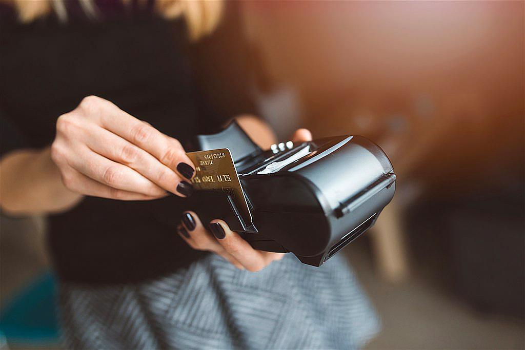 上海移動(dòng)POS機(jī)支付消費(fèi)安全嗎?機(jī)器有什么產(chǎn)品優(yōu)勢(shì) 上海移動(dòng)POS機(jī)支付消費(fèi)安全嗎?機(jī)器有什么產(chǎn)品優(yōu)勢(shì)